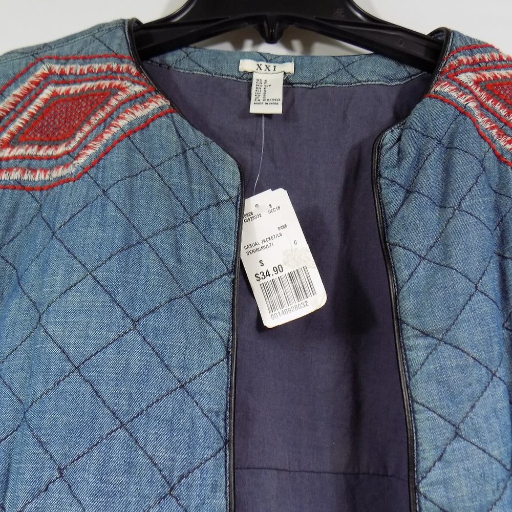 XXI Los Angeles Quilted Denim Open Front Jacket Size Small NWT - Picture 3 of 8
